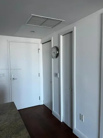 185 SW 7th Street Miami FL 33130