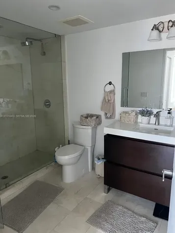185 SW 7th Street Miami FL 33130
