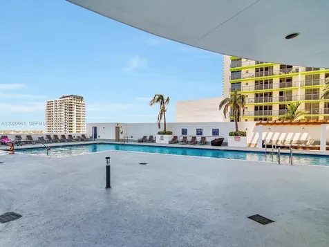 1750 N Bayshore Drive Miami FL 33132