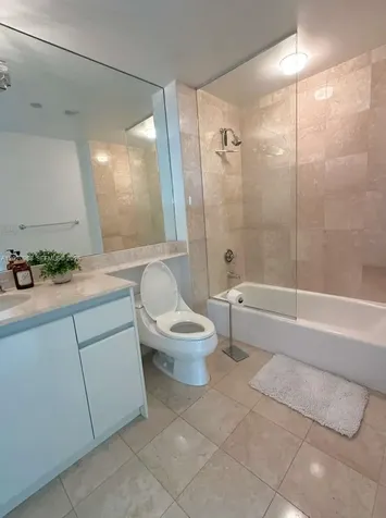 1455 Ocean Drive Miami Beach FL 33139