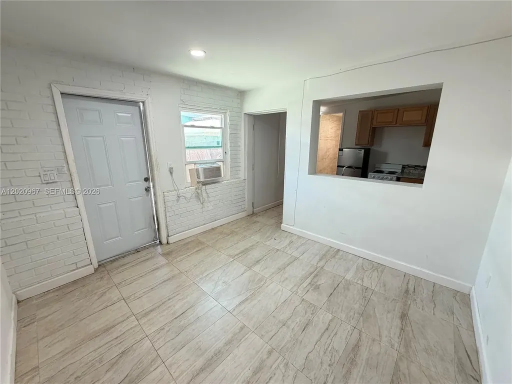 1927 Arthur Street Hollywood FL 33020