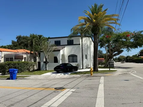 1703 SW 16th Terrace Miami FL 33145