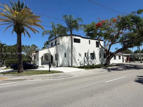 1703 SW 16th Terrace Miami FL 33145