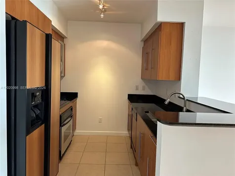 325 S Biscayne Bl Miami FL 33131