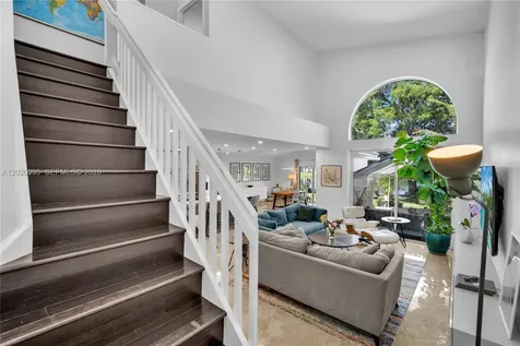 16601 Sapphire Manor Weston FL 33331