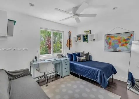 16601 Sapphire Manor Weston FL 33331