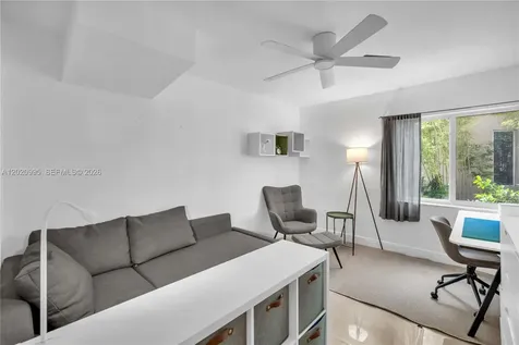 16601 Sapphire Manor Weston FL 33331