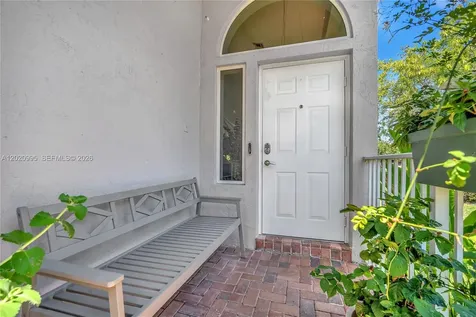 16601 Sapphire Manor Weston FL 33331
