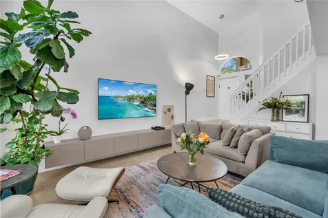 16601 Sapphire Manor Weston FL 33331