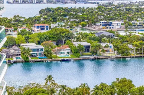 6365 Collins Avenue Miami Beach FL 33141