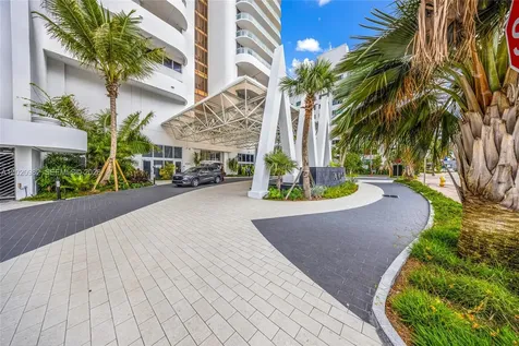 6365 Collins Avenue Miami Beach FL 33141