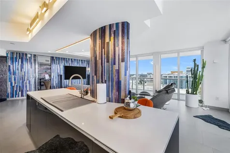 6365 Collins Avenue Miami Beach FL 33141