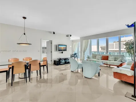 10101 Collins Avenue Bal Harbour FL 33154