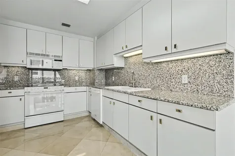 10101 Collins Avenue Bal Harbour FL 33154