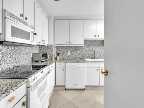 10101 Collins Avenue Bal Harbour FL 33154