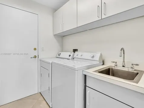 10101 Collins Avenue Bal Harbour FL 33154