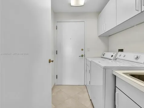 10101 Collins Avenue Bal Harbour FL 33154