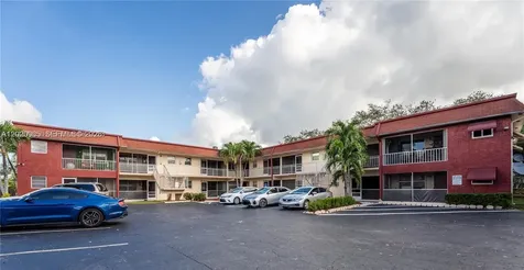 2041 NW 81st Avenue Pembroke Pines FL 33024