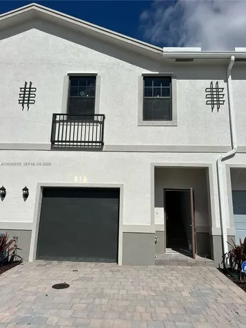 853 SW 12th Street Florida City FL 33034