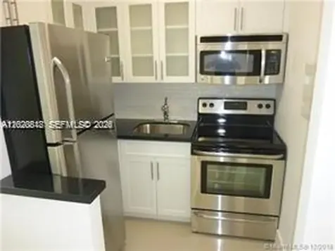 7904 West Drive North Bay Village FL 33141