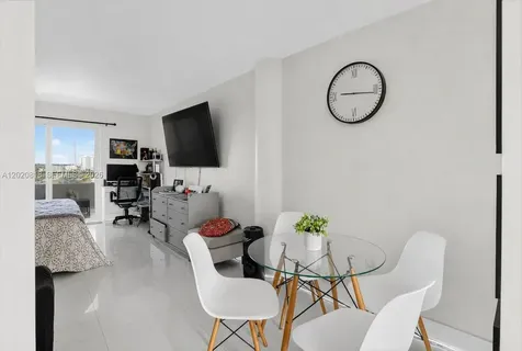7904 West Drive North Bay Village FL 33141