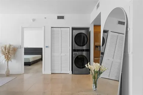 6365 Collins Avenue Miami Beach FL 33141