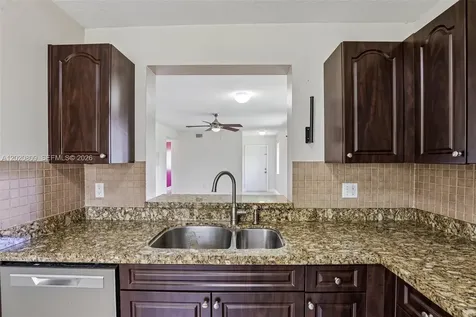 6235 SW 47th Manor Davie FL 33314