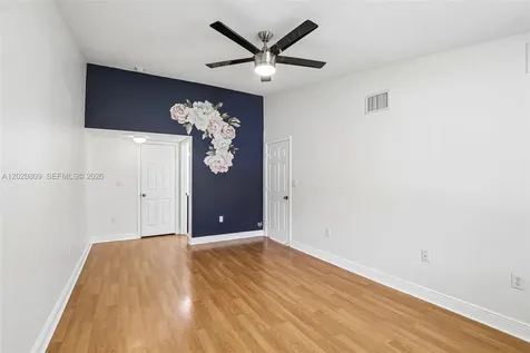 6235 SW 47th Manor Davie FL 33314