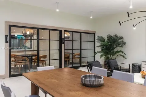 225 N Miami Avenue Miami FL 33128