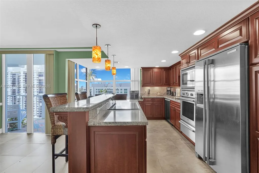 2800 E Sunrise Boulevard Fort Lauderdale FL 33304