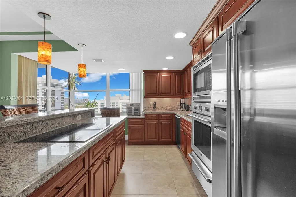 2800 E Sunrise Boulevard Fort Lauderdale FL 33304
