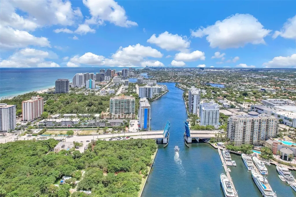 2800 E Sunrise Boulevard Fort Lauderdale FL 33304