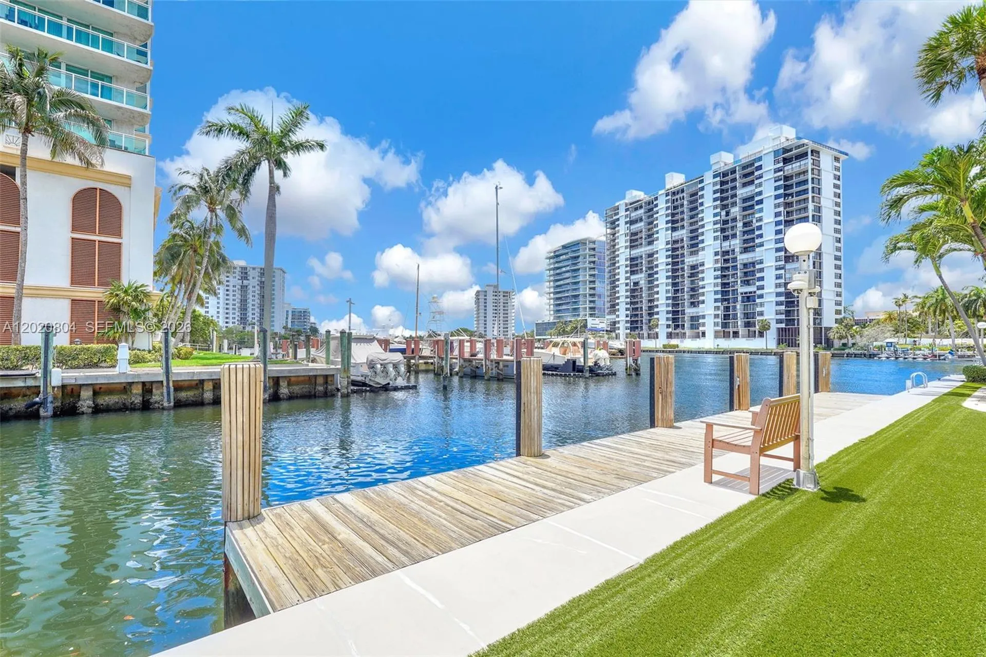 2800 E Sunrise Boulevard Fort Lauderdale FL 33304
