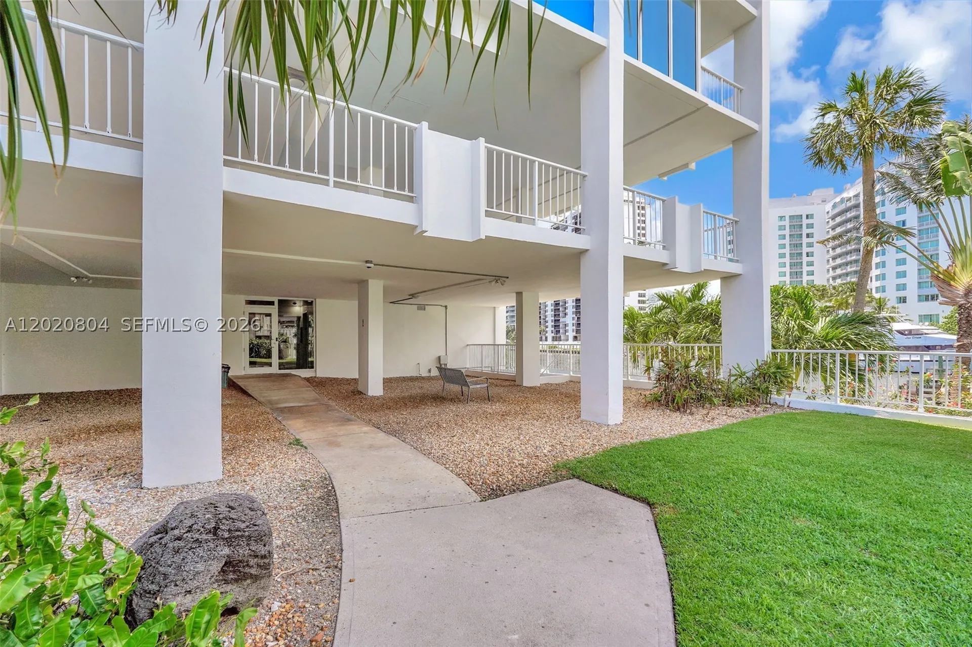 2800 E Sunrise Boulevard Fort Lauderdale FL 33304