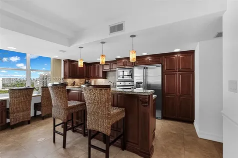 2800 E Sunrise Boulevard Fort Lauderdale FL 33304
