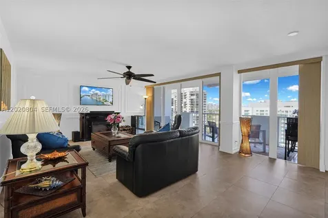 2800 E Sunrise Boulevard Fort Lauderdale FL 33304