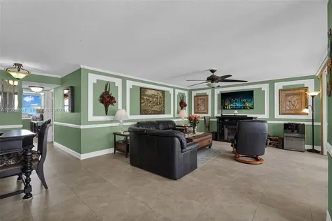 2800 E Sunrise Boulevard Fort Lauderdale FL 33304