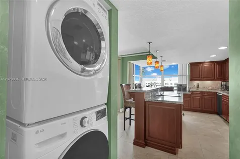 2800 E Sunrise Boulevard Fort Lauderdale FL 33304