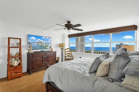 2800 E Sunrise Boulevard Fort Lauderdale FL 33304