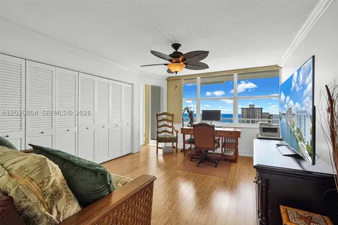 2800 E Sunrise Boulevard Fort Lauderdale FL 33304