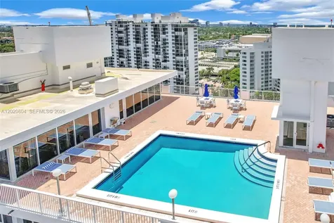 2800 E Sunrise Boulevard Fort Lauderdale FL 33304