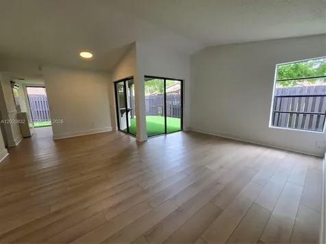 15240 SW 45th Terrace Miami FL 33185