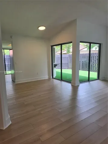 15240 SW 45th Terrace Miami FL 33185