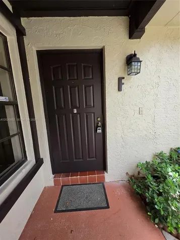 15240 SW 45th Terrace Miami FL 33185