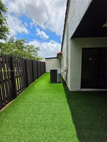 15240 SW 45th Terrace Miami FL 33185