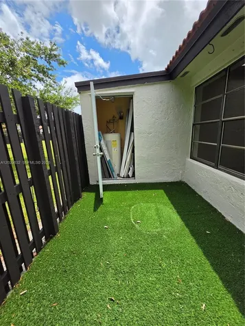 15240 SW 45th Terrace Miami FL 33185