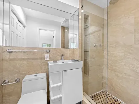 620 86th Street Miami Beach FL 33141
