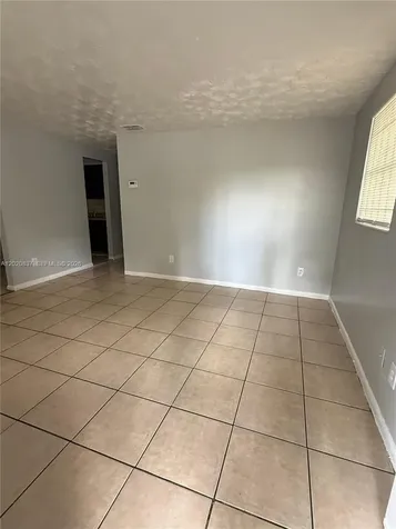 2644 West Jacksonville FL 32209