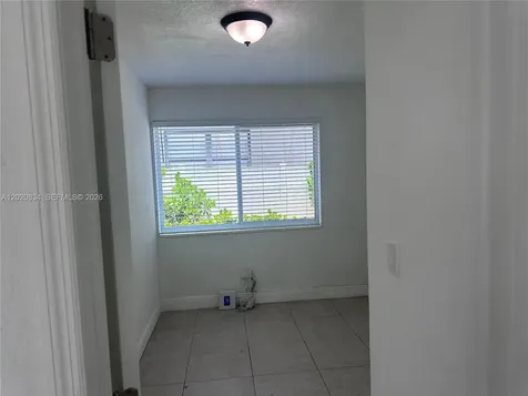2806 SW 35th Avenue Miami FL 33133