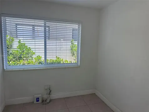 2806 SW 35th Avenue Miami FL 33133